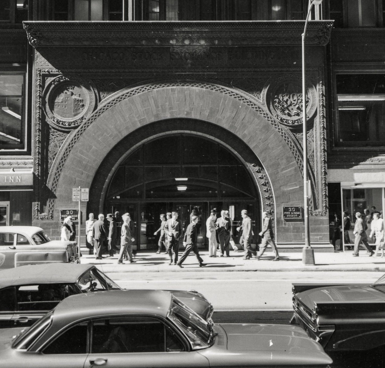 original adler and sullivan 1893 chicago stock exchange building exterior buff-colored terra cotta panel