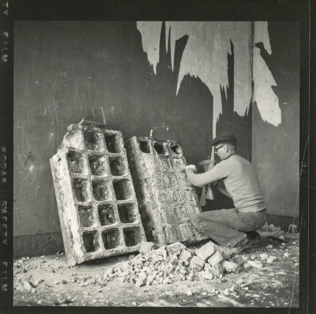historically important 1881 adler and sullivan rosenfeld building red glazed terra fragment salvaged by richard nickel in 1959