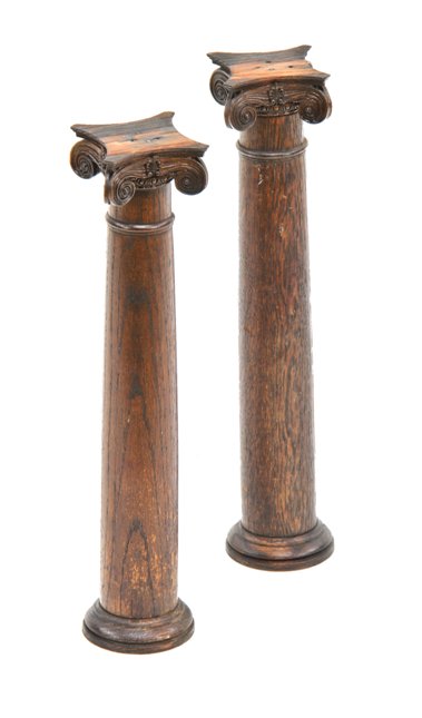 original late 19th century diminutive varnished oak wood turned and tapered cabinet columns with gesso ornamented capitals