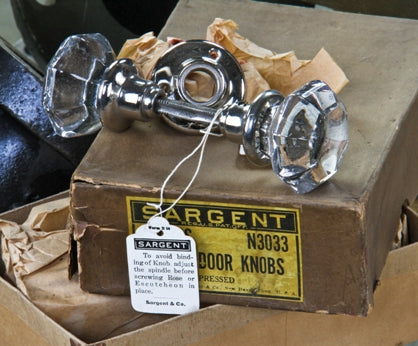 hard to find c. 1915-20 "new old stock" oversized multifaceted pressed glass interior residential doorknobs with rosettes