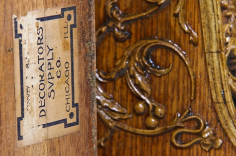 double-sided original c. early 20th cent. varnished oak wood colonnade room divider header with decorative intact applique