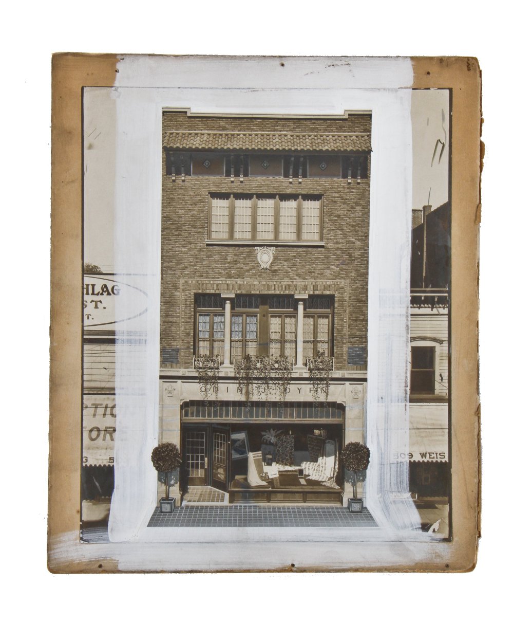 rare original c. 1912-17 original gelatin silver print depicting the 3rd floor oyen studio (507 main street) with large displayed renderings