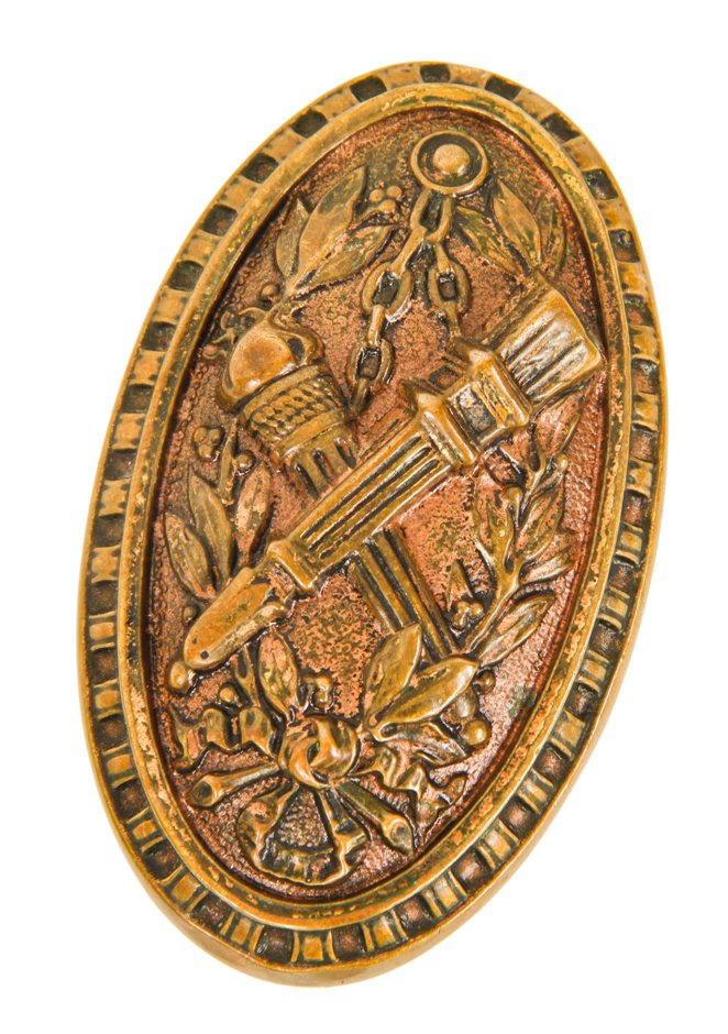 very unusual and seldom found oversized chicago two-flat entrance door oval-shaped "louvre" pattern doorknob featuring two intersecting fluted torches suspended by chain