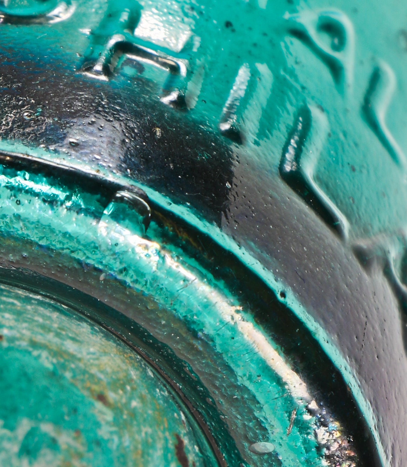 original c. 1850's antique american emerald green glass iron-pontiled privy dug mccauley mineral water bottle with applied taper top