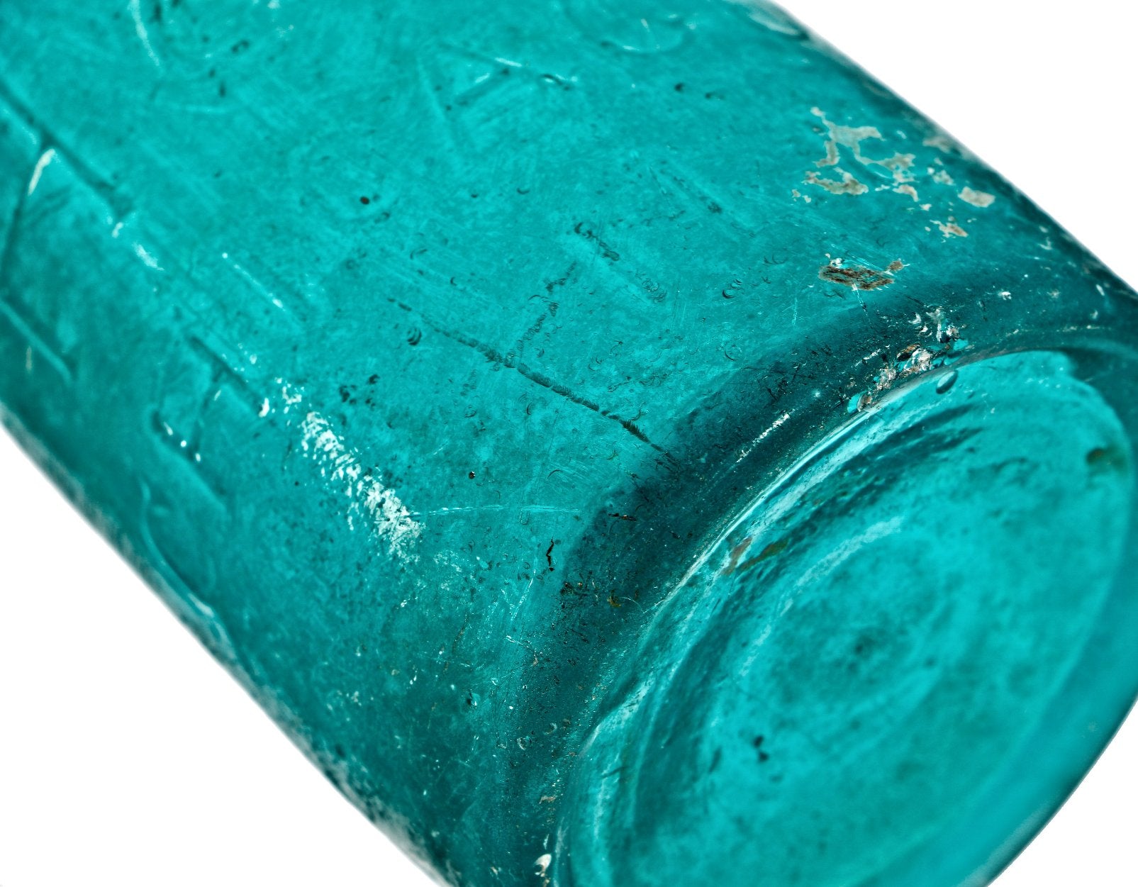 all original and antique c.1870's deep teal aqua glass "h&k" pony blobtop bottle manufactured for hunt & kenyon in chicago, il.