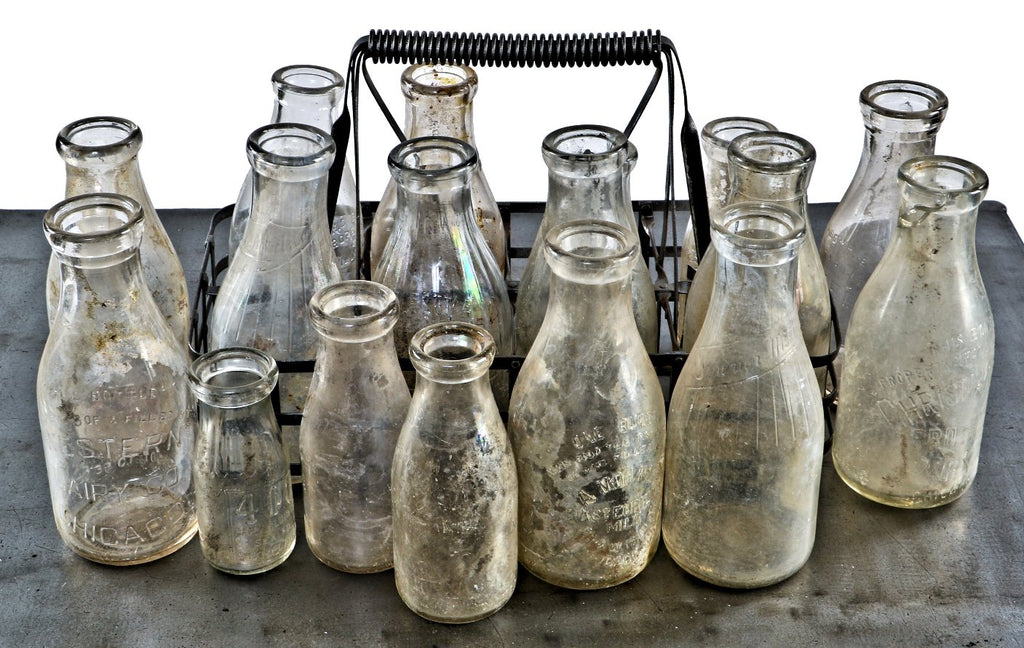 lot of all original antique american c. 1900's-1930's privy dug chicago colorless glass milk bottles dug from various chicago area excavation sites.