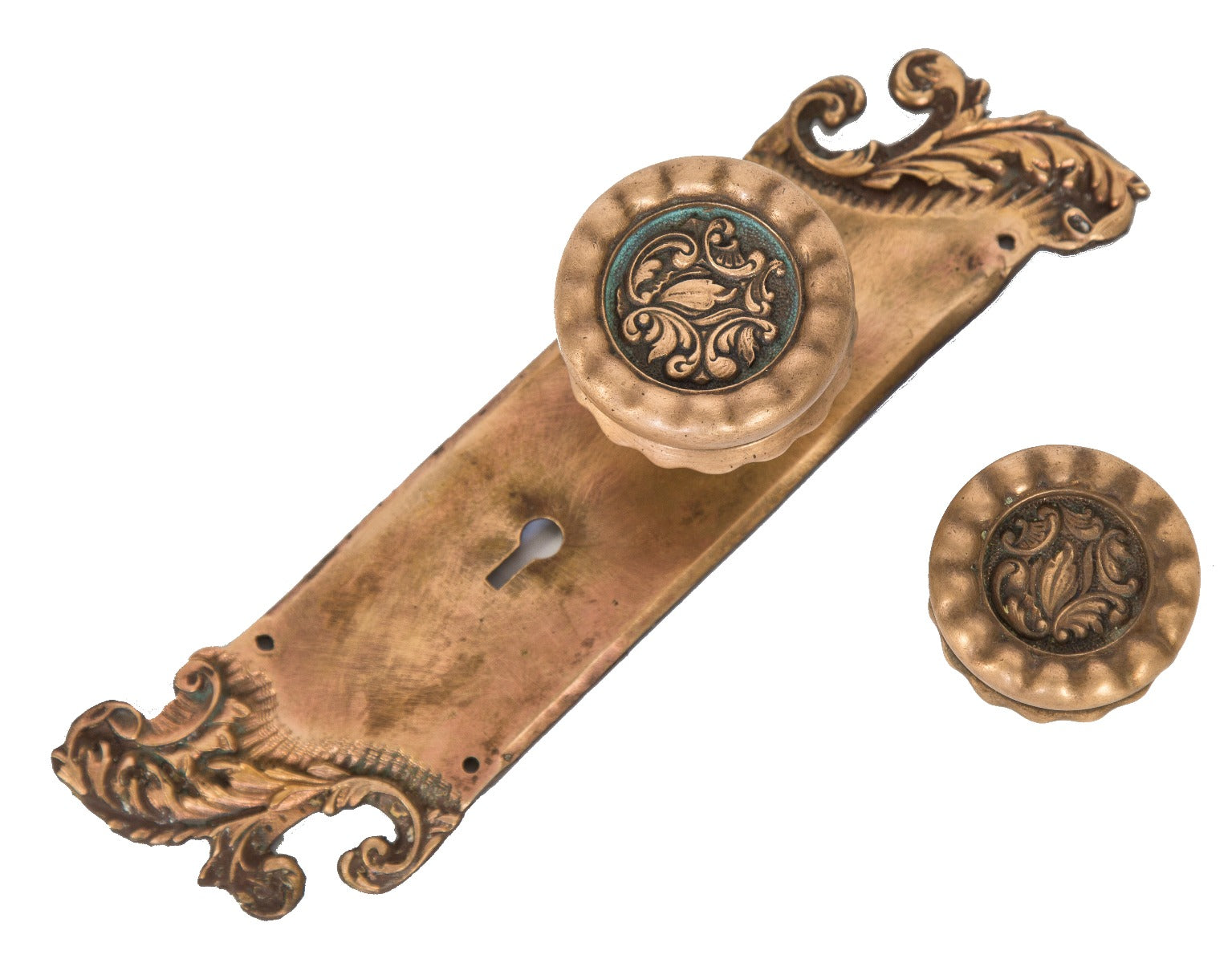hard to find original entrance size "americus" pattern cast brass salvaged chicago residential doorknob hardware