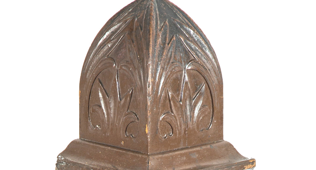 late 19th century hand-carved solid oak wood freestanding american victorian era newel post with pyramidal-shaped top