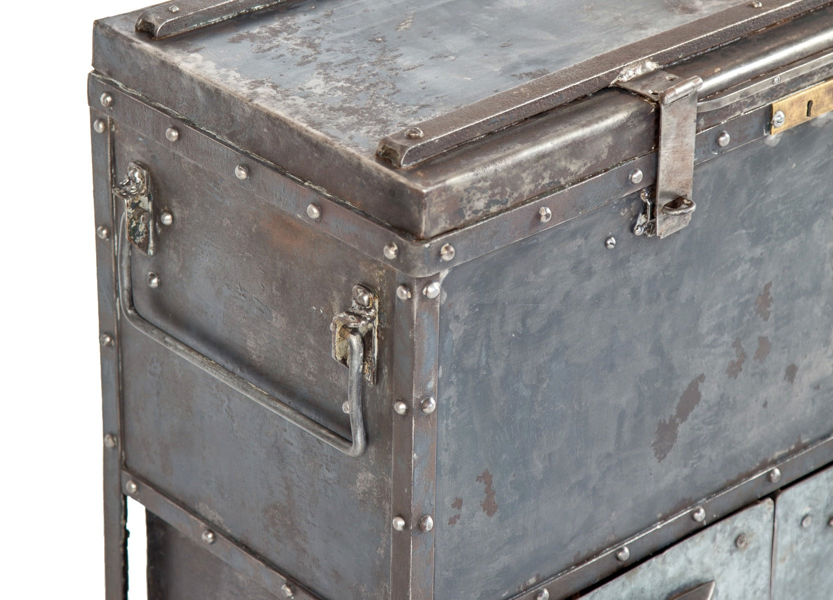 heavily reinforced american industrial custom-built riveted joint locomotive assembly plant machinist tool chest with stand