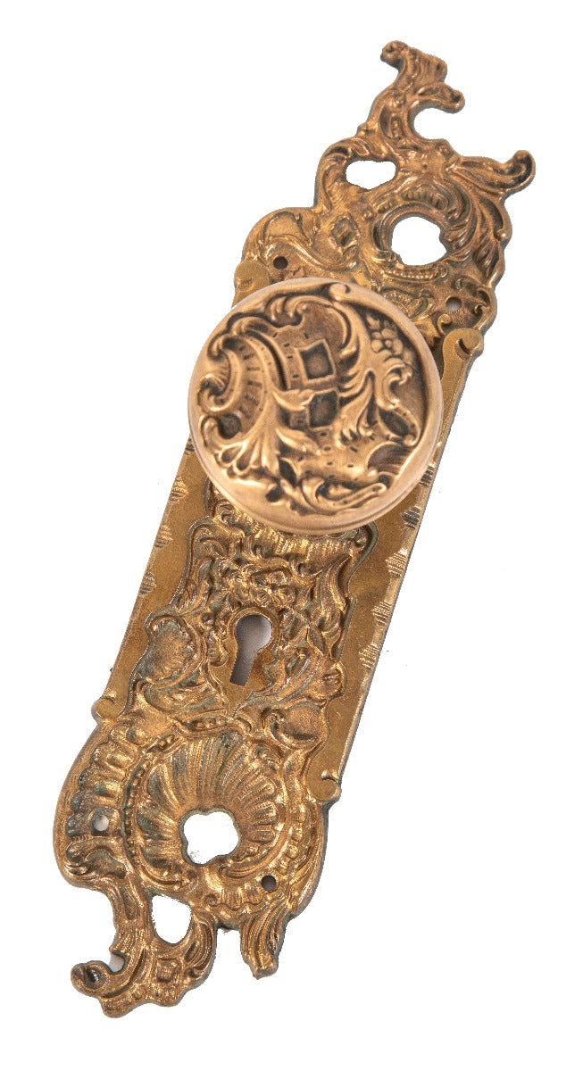 early 20th century antique american ornamental cast bronze "belfort" pattern interior residential door hardware