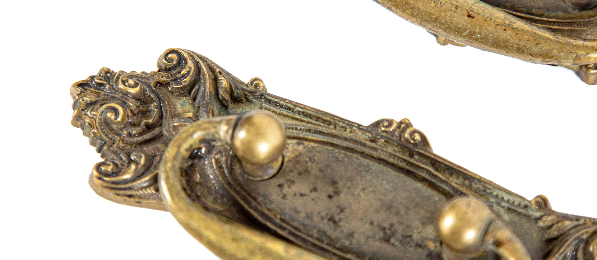group of four heavy cast brass early 20th century hard to find "dorcas" pattern residential built-in cabinet pulls with drop handles
