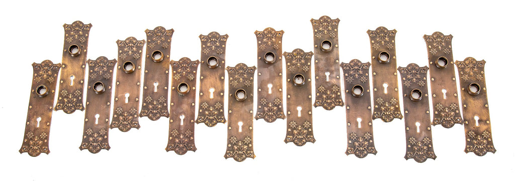 large lot of original salvaged chicago late 19th century interior residential passage door wrought brass doorknob backplates