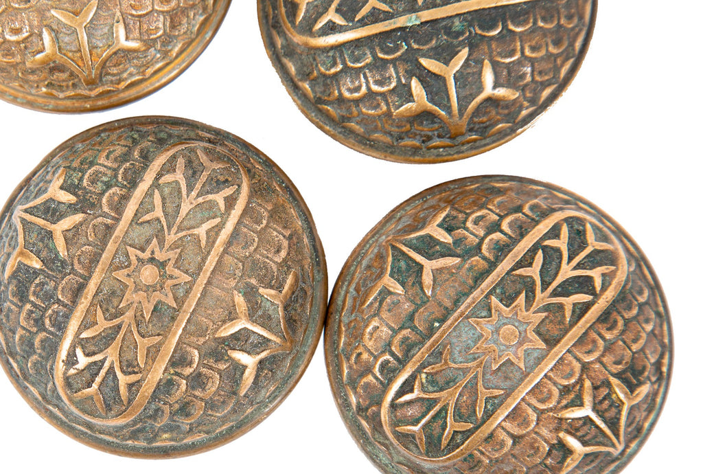 group  of 4 matching original 1885 salvaged chicago interior residential ornamental cast brass passage size doorknobs