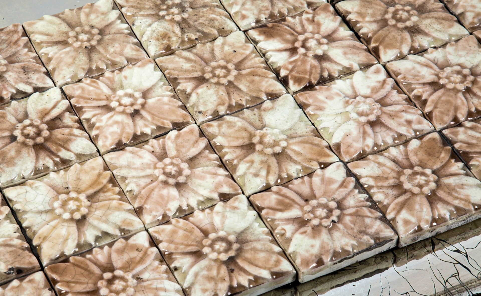 large lot of original salvaged new york city interior rowhouse fireplace 3 x 3 floral majolica-glazed antique tiles