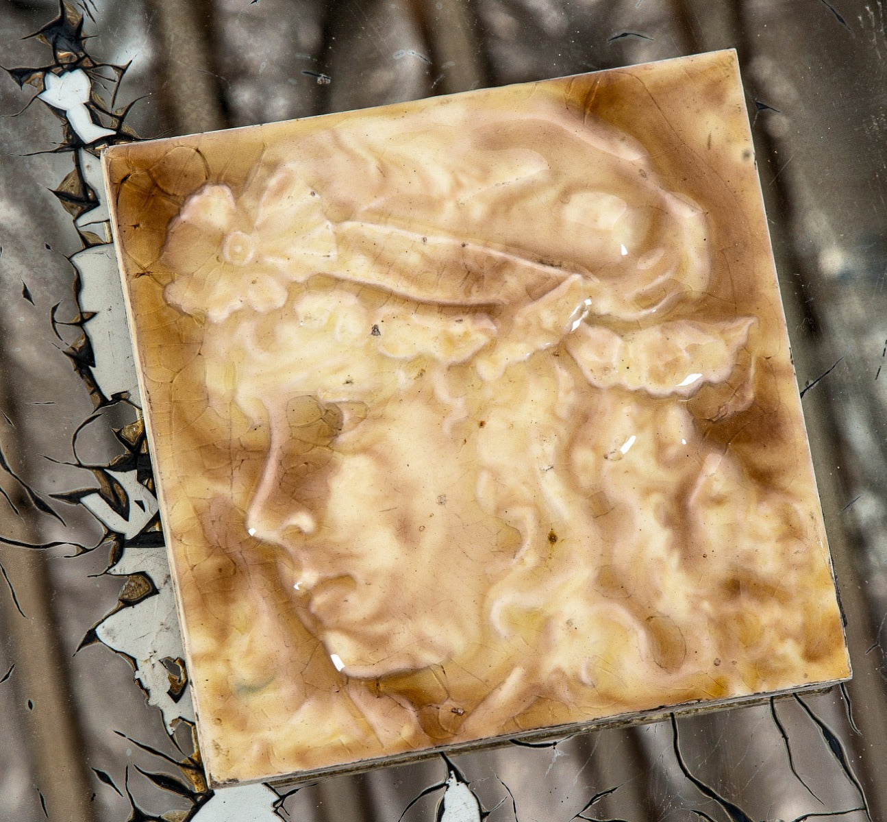 1890's original antique american victorian-era mottled finish majolica glazed figural lady with bonnet fireplace tile