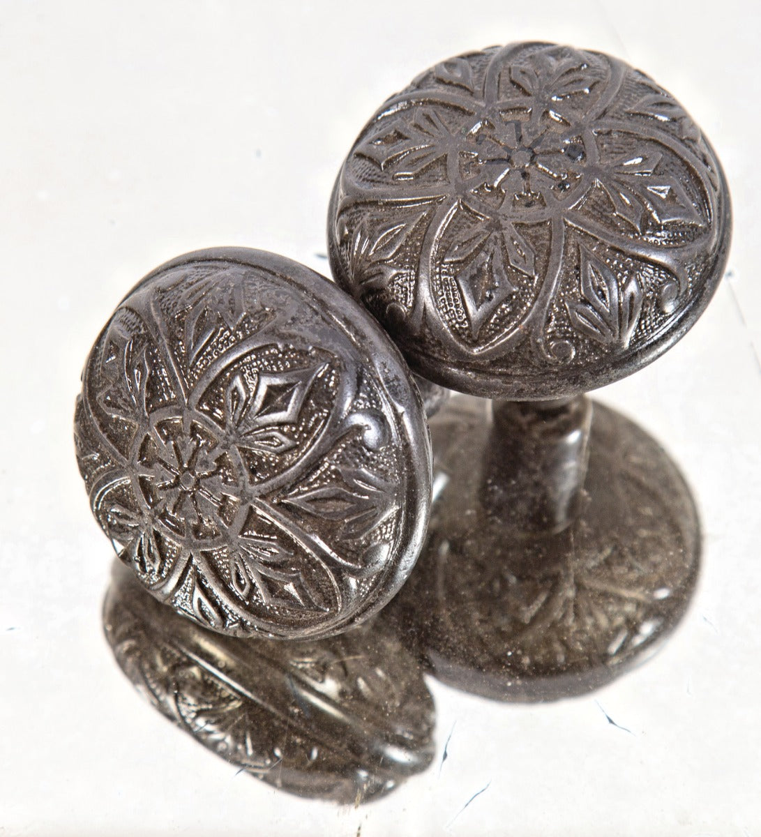 unusually-designed 1880s ornamental cast iron interior residential salvaged chicago banded edge doorknobs