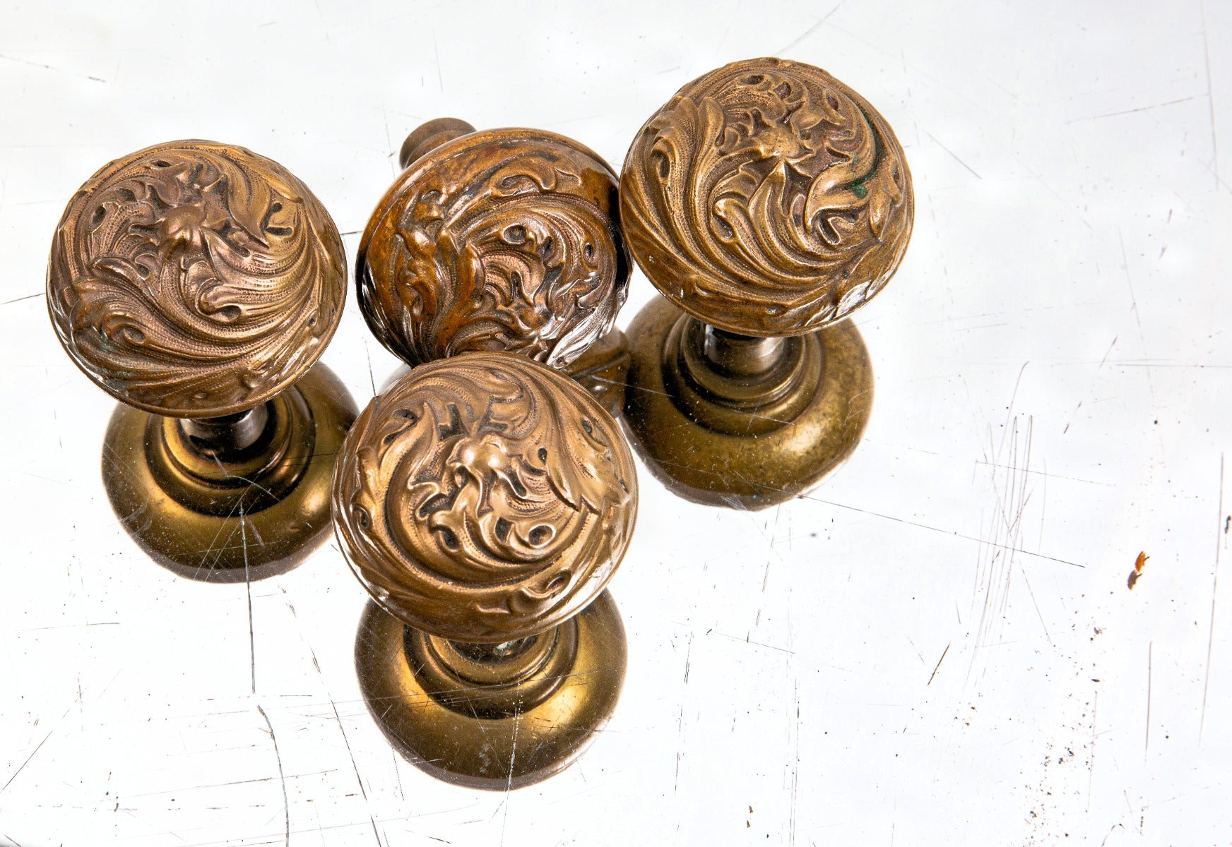six matching 19th century antique american ornamental cast bronze salvaged chicago residential "florence" pattern doorknobs