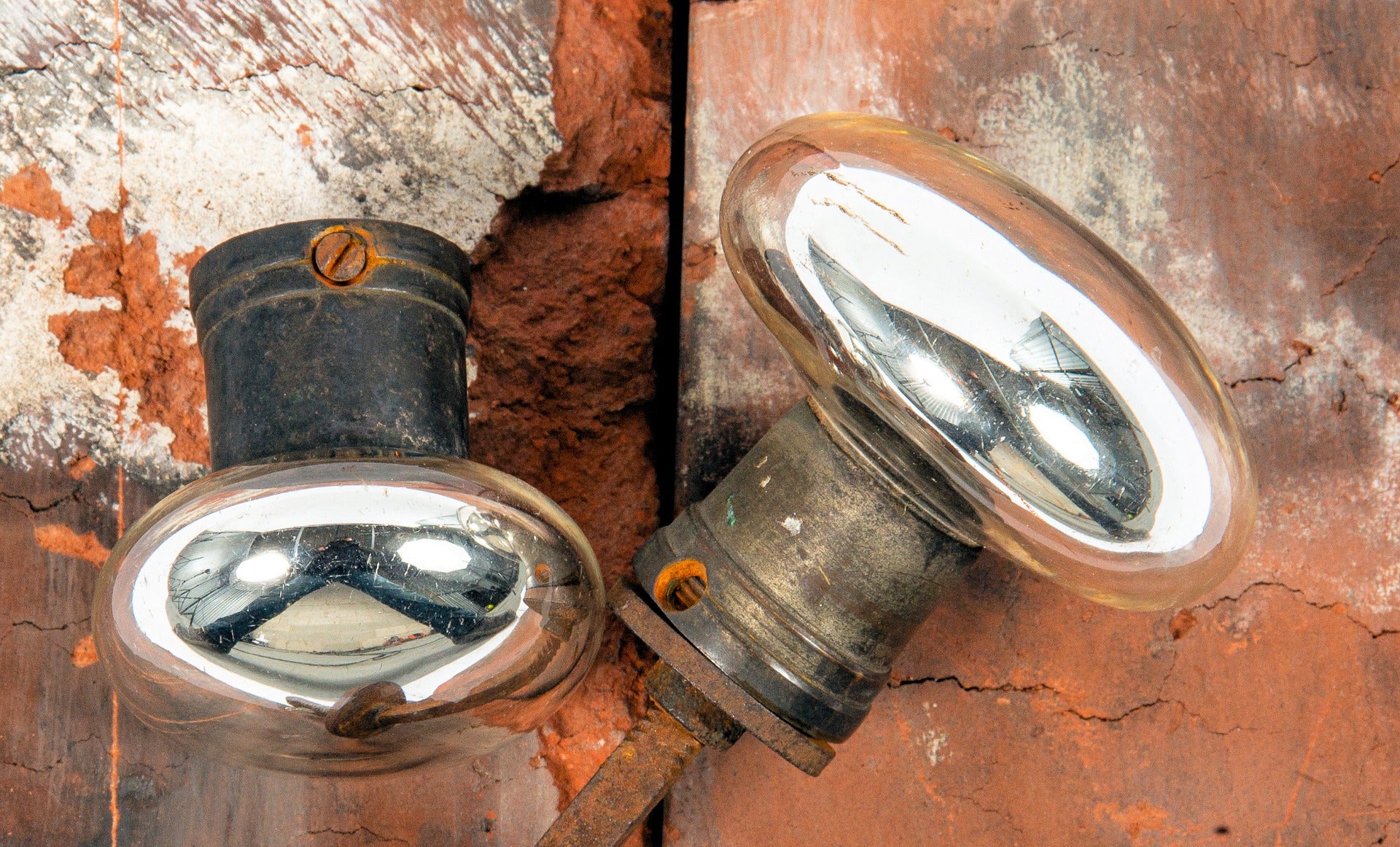 exceptionally rare 1850s massive milwaukee mansion residential entrance door mercury doorknob set with tapered shanks