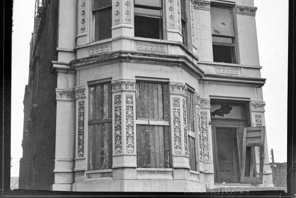 museum-quality 1881 john edelmann-designed carved mahogany wood levi strauss house plinth block