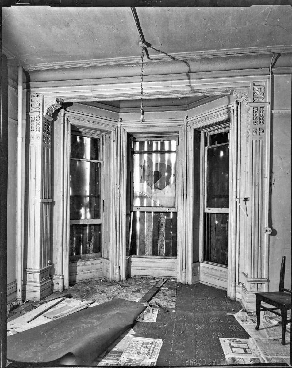 museum-quality 1881 john edelmann-designed carved mahogany wood levi strauss house plinth block