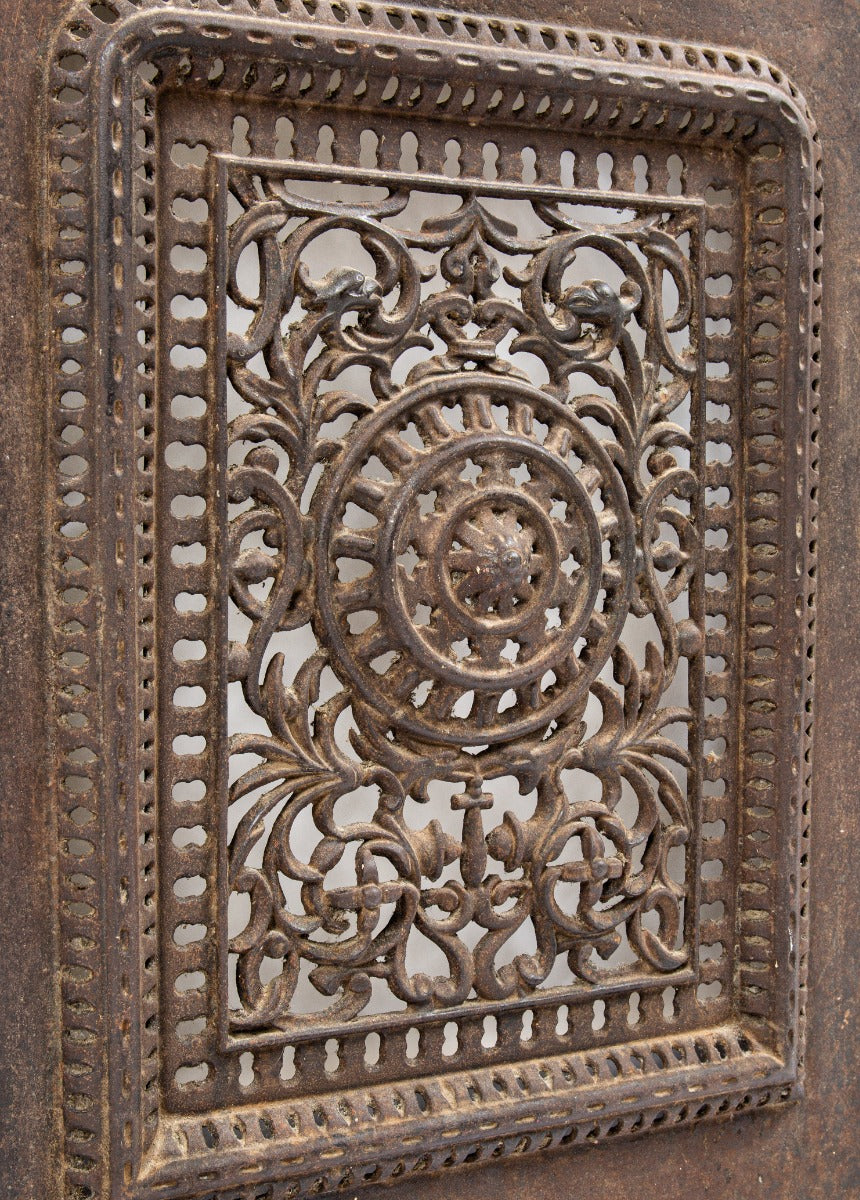 hard to find original late 1870s henry dibblee and company salvaged chicago cast iron fireplace mantel summer cover and surround