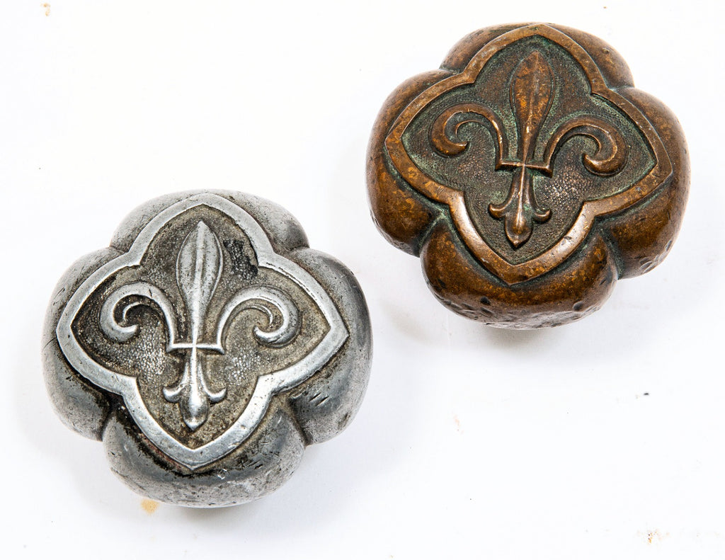 original 1890s jenney and mundie-designed interior isabella building cast aluminum lobby offie doorknob