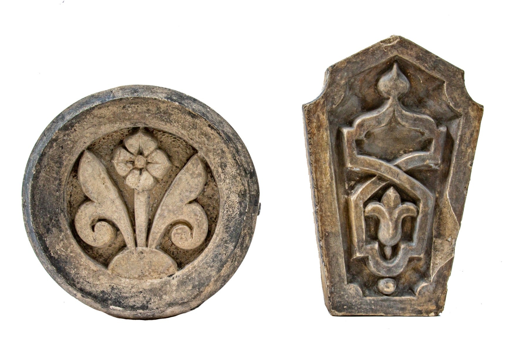 original and intact 1874 chicago terra cotta company extrerior rondel salvaged from william le baron jenney's starkweather building