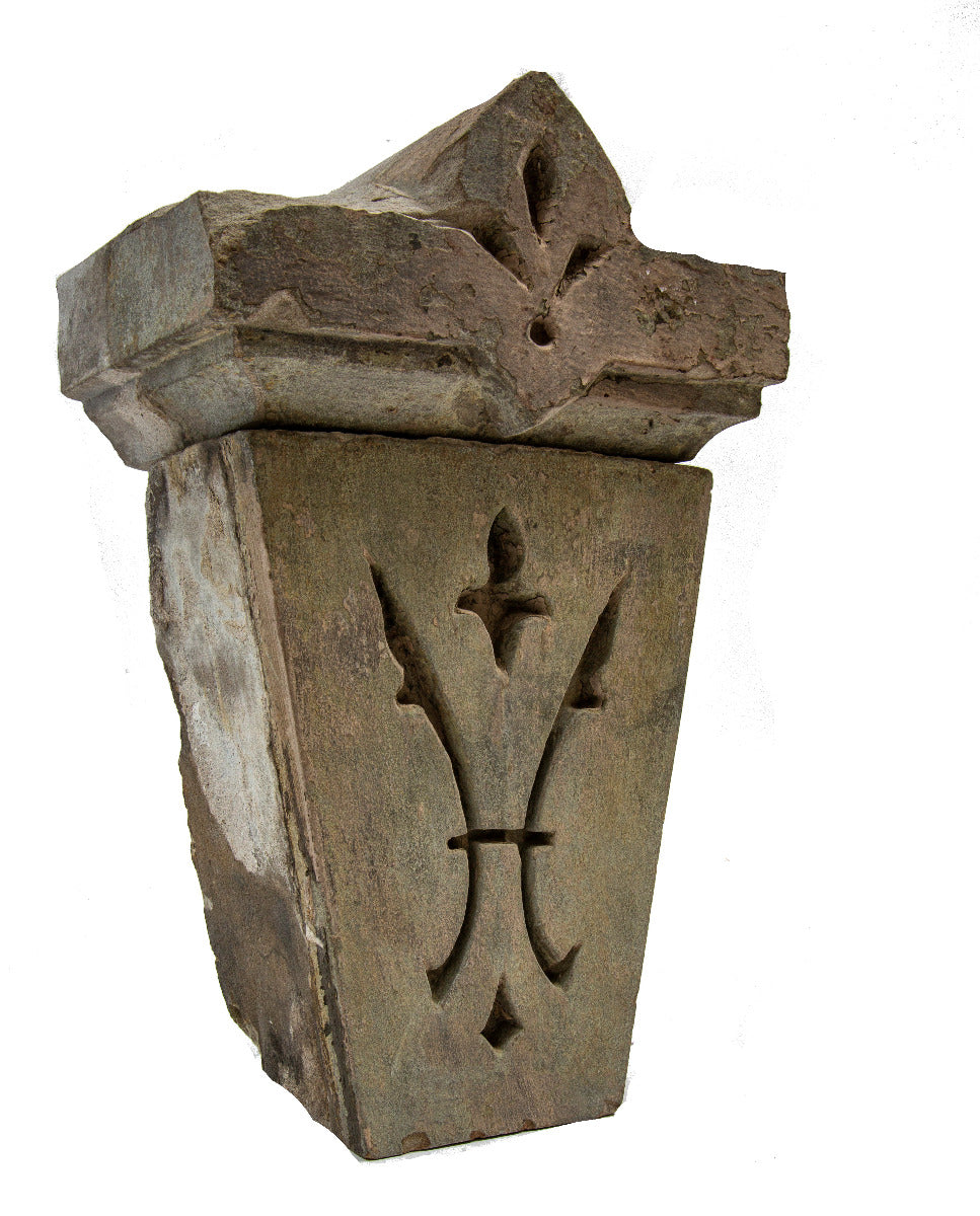 historially important lightly incised 1870s italianate style  milwaukee commercial building sandstone window hood keystone