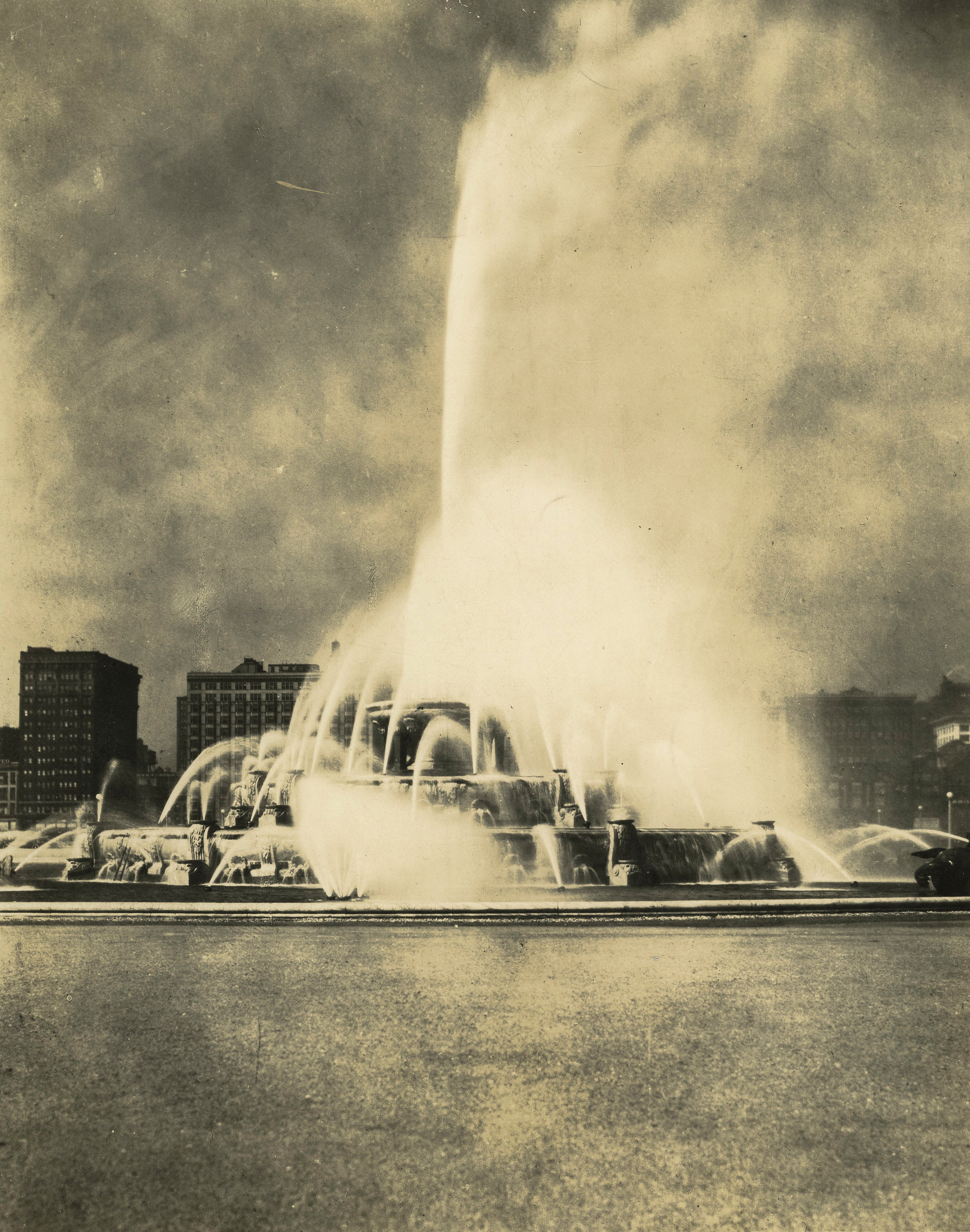 original chicago architectural photographing company linen-backed construction images of edward h. bennett's buckingham fountain (1927), located in grant park, chicago, il.