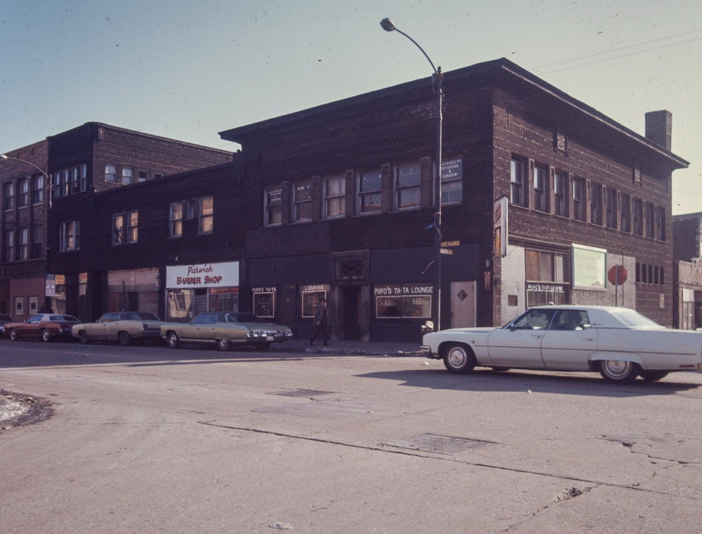rare original crawfordsville "tapestry" brick salvaged from louis h. sullivan's 1906 felsenthal store and flats