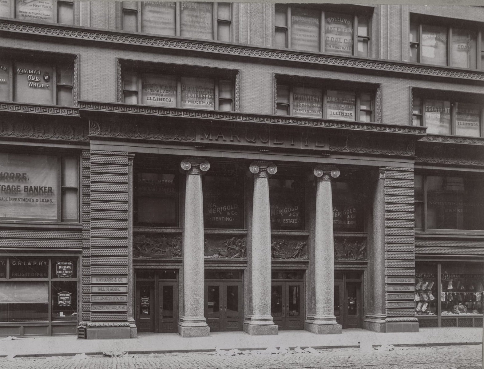 original 1895 holabird and roche marquette building interior ornamental cast iron staircase baluster