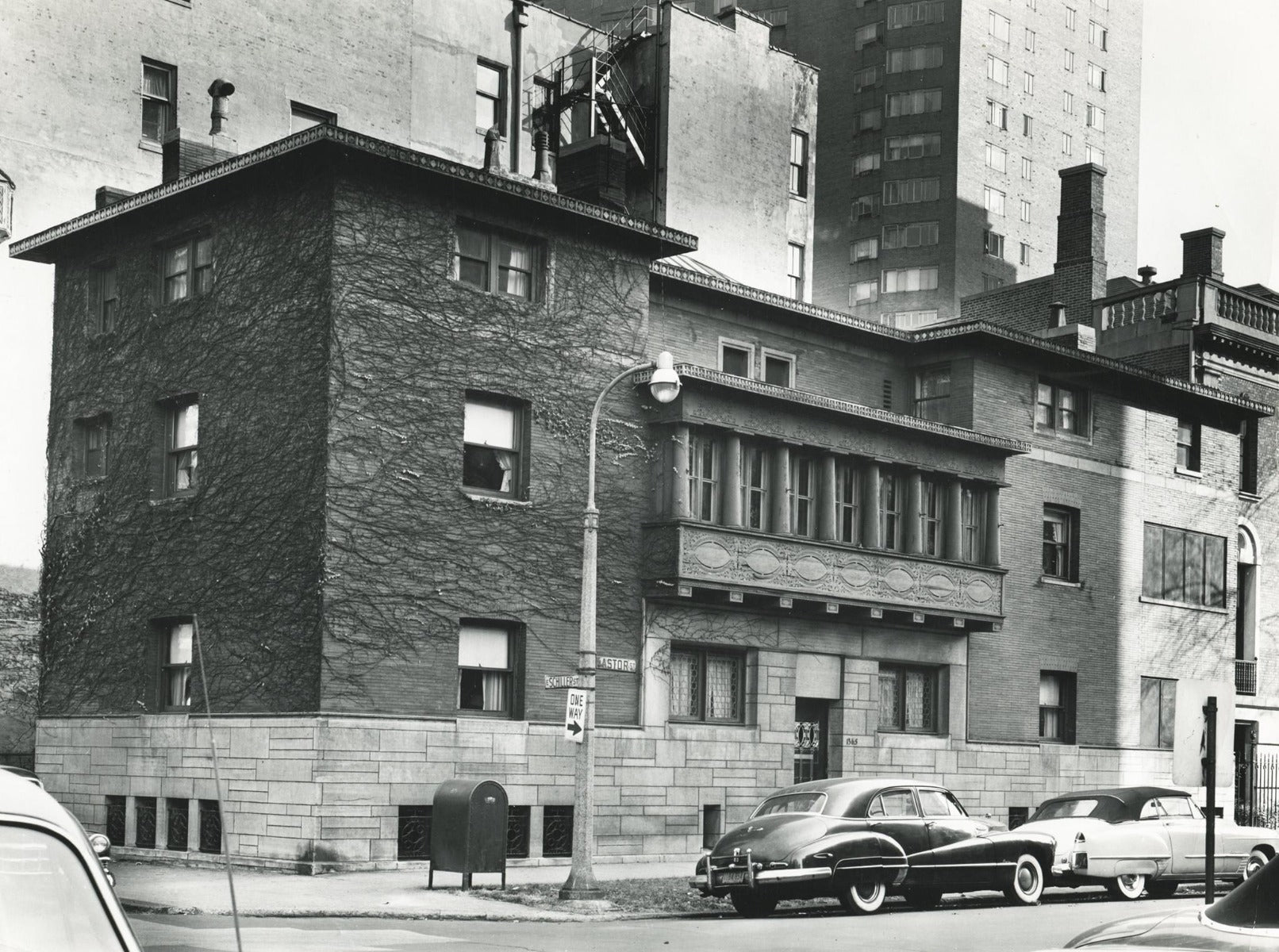 frank lloyd wright-designed original fret-sawn pine wood loggia soffet panel with gothic tracery detail