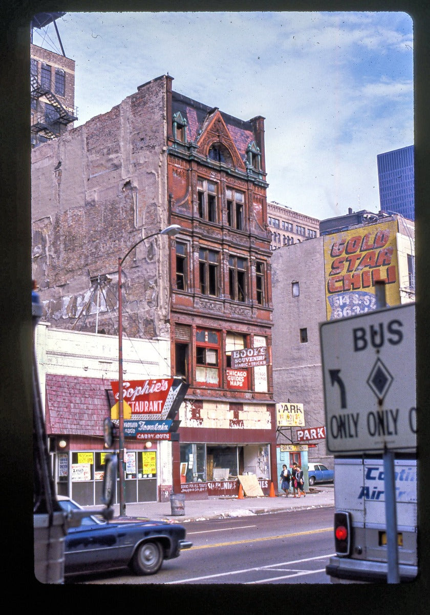 historically important 1884 treat and foltz-designed exterior cat iron column ornament from e.g. raymond 4-story store and flat building