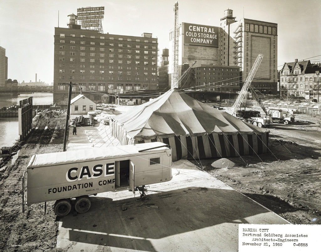 photographic images of bertrand goldberg's marina city taken before, during, and after it's completion in 1968