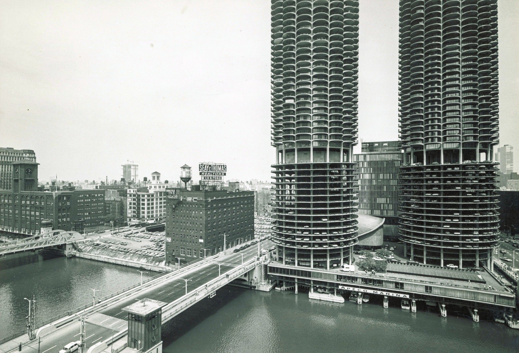 photographic images of bertrand goldberg's marina city taken before, during, and after it's completion in 1968