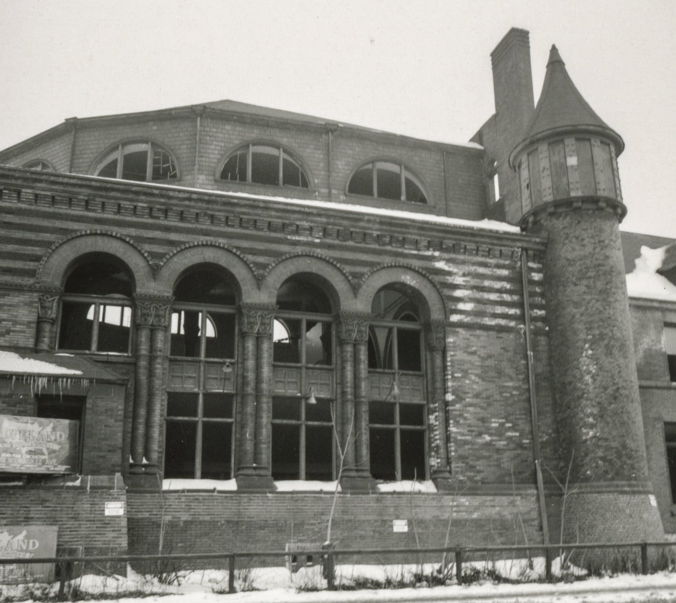 salvaged cast plaster interior church of the covenant (burnham and root) column capital salvaged by david norris