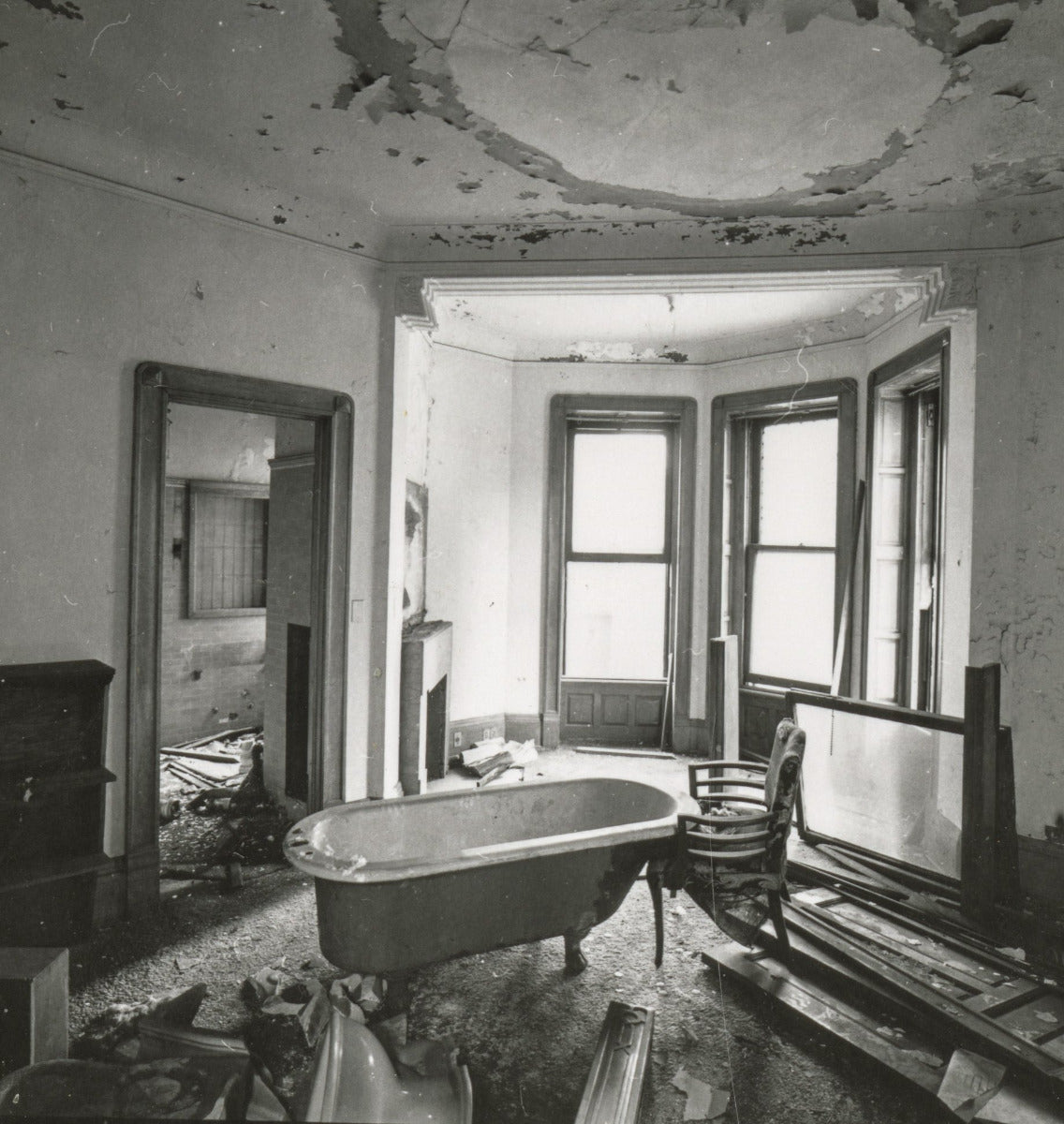 john wellborn root-designed anderson pressed block salvaged from burnham and root's 1885 edwin e. ayer residence during demolition in 1966