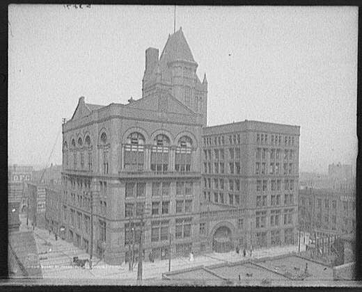 1880's american ornamental cast iron interior kansas city board of trade building john root-designed cast iron staircase baluster with bower-barff finish
