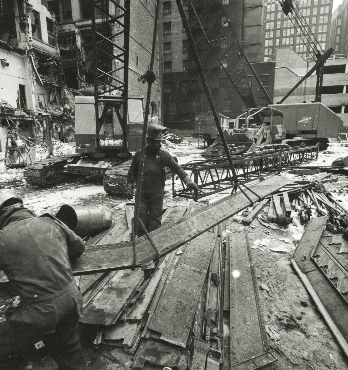 original 1894 louis h. sullivan-designed chicago stock exchange building cast iron staircase stringer executed by winslow brothers