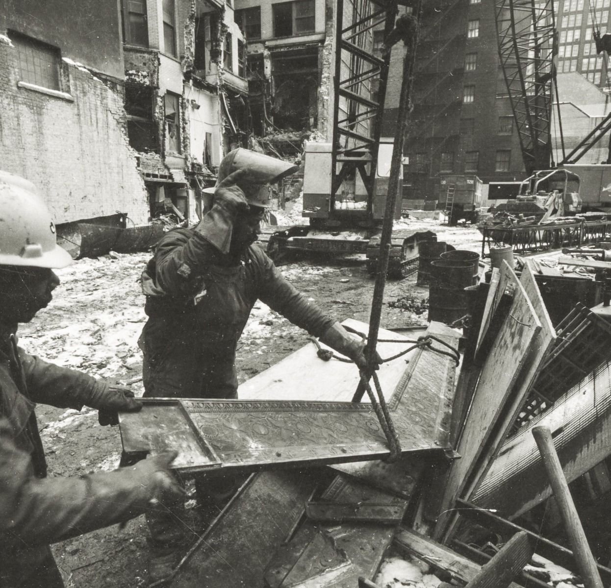 original 1894 louis h. sullivan-designed chicago stock exchange building cast iron staircase stringer executed by winslow brothers