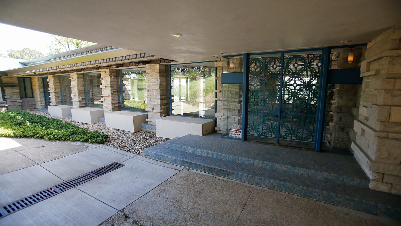 1960 american prairie school style light blue enameled cast aluminum john dekoven hill-designed reticulated modular grille or screen