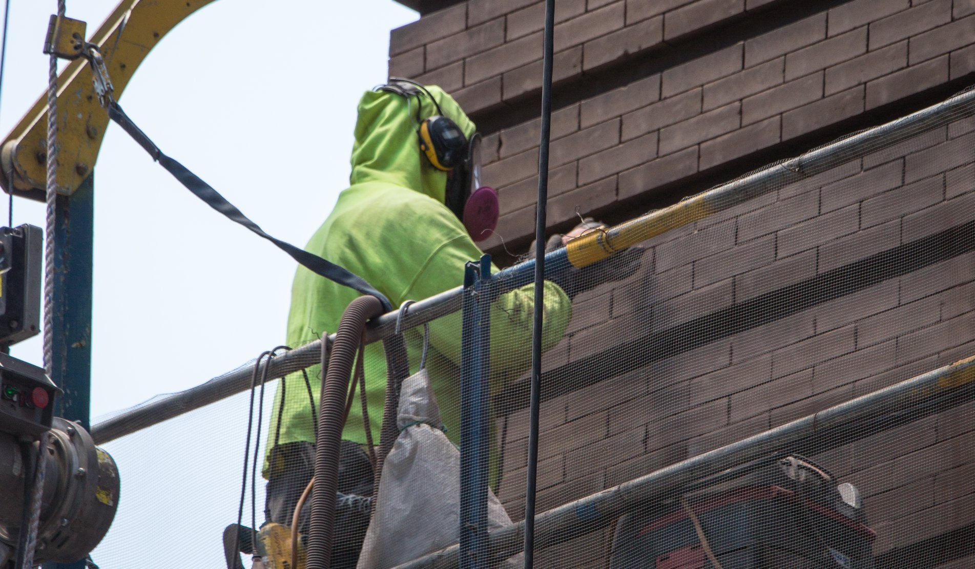 faithfully recast martin roche-designed marquette building terra cotta panel fabricated for building's restoration in 2019