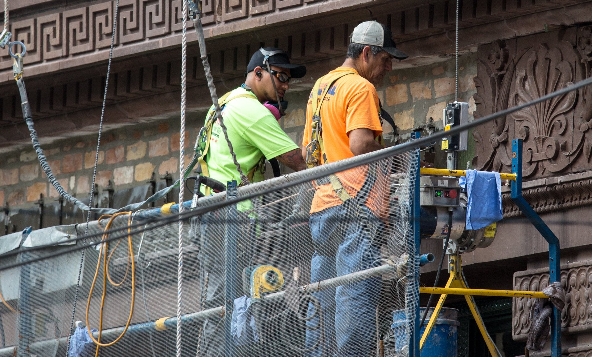 faithfully recast martin roche-designed marquette building terra cotta panel fabricated for building's restoration in 2019