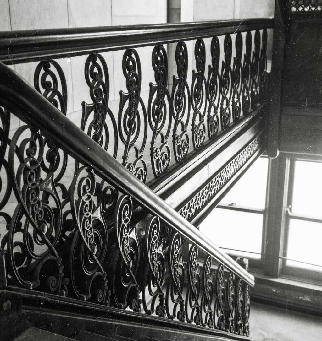 historically important museum quality 19th century american cast iron kansas city board of trade building john root-designed baluster