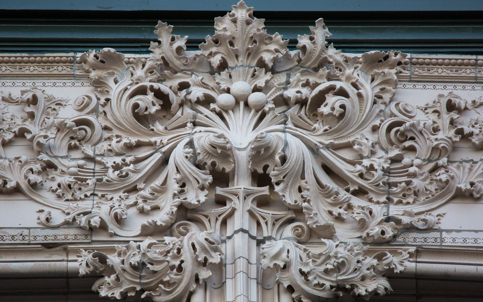 original fully documented museum quality laye 19th century louis sullivan-designed cream-colored gage building terra cotta facade fragment with custom built stand
