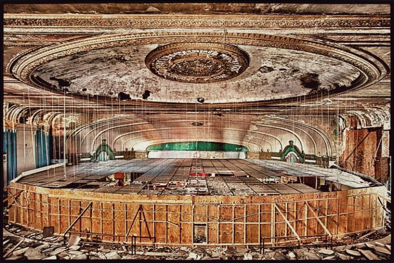 original lower lobby level c. 1927 white glazed (painted) finely executed terra cotta flush mount lawndale theater oversized drinking fountain with mythological greek satyr