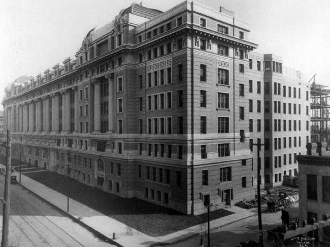 single reinforced antique american late 1930's medical research laboratory galvanized animal cage with a combination of mesh and sheet steel sides
