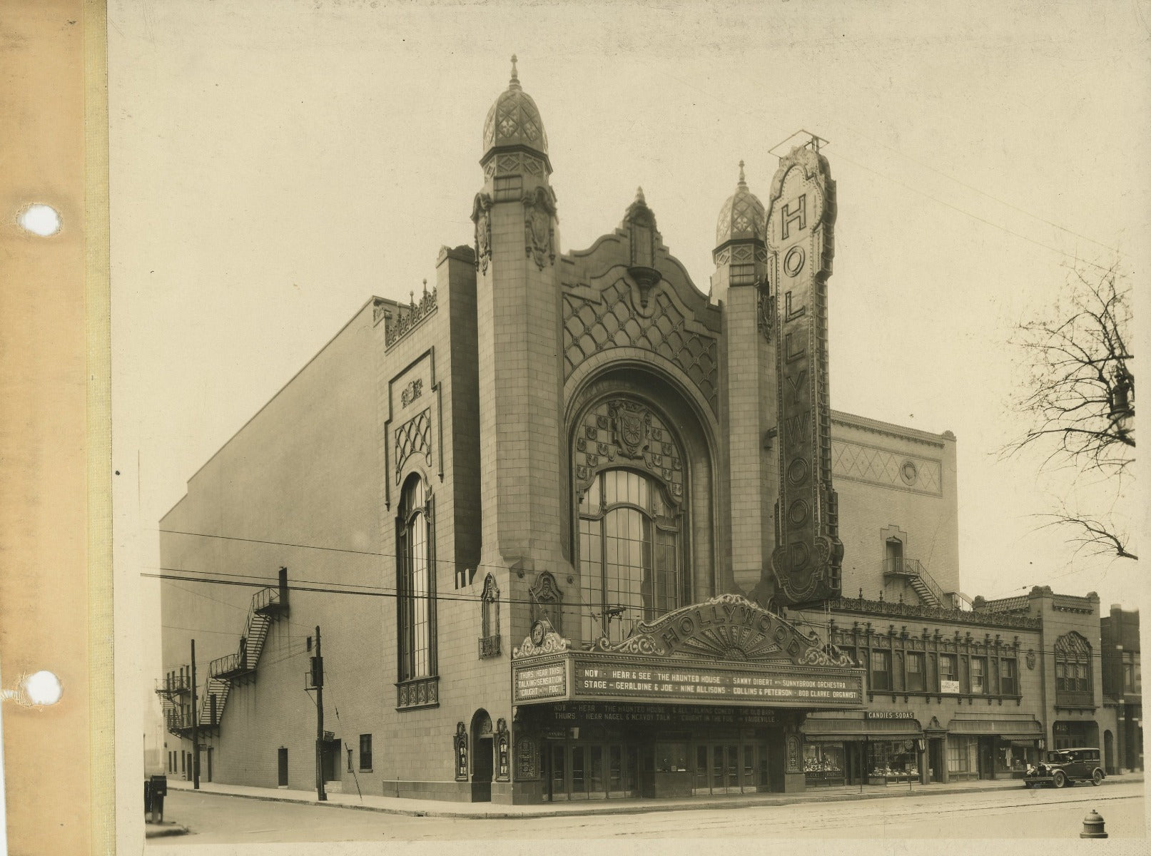 original set of 8 x 10 graven and mayger 1928 photographic images of detroit's holywood theater