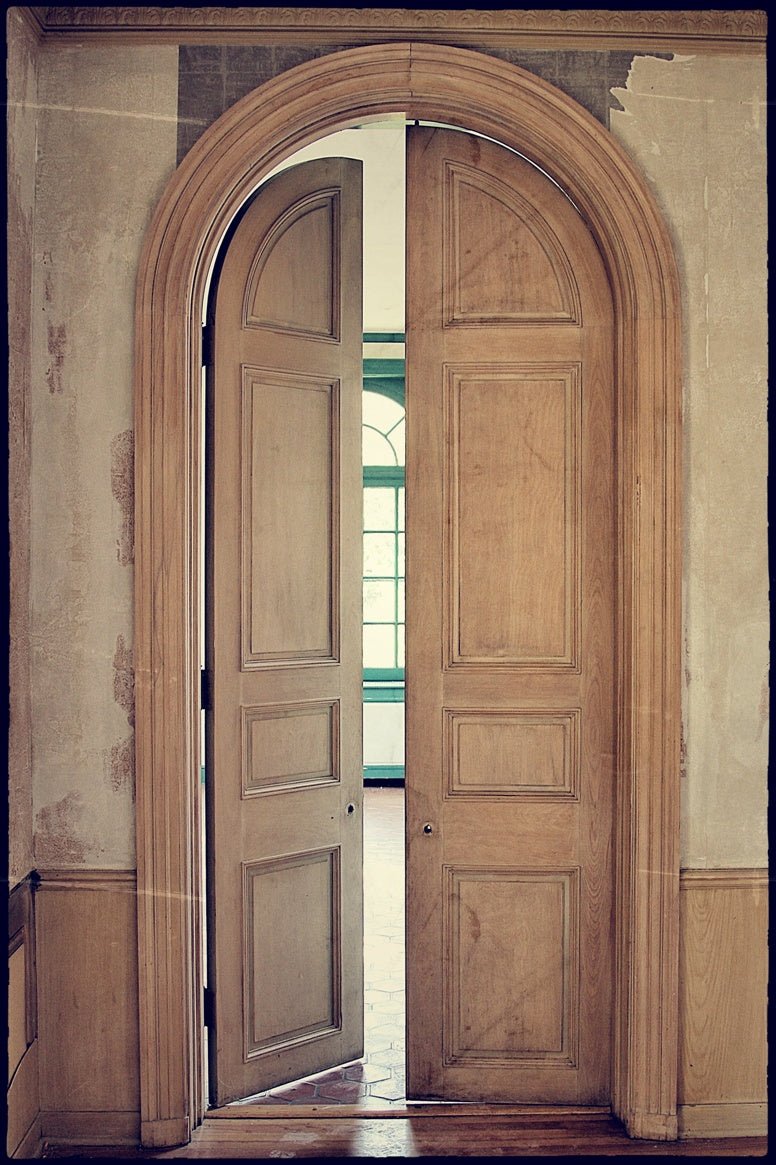 matching set of massive original c. 1929 allen loeb mansion interior lightly stained arched or round top paneled pine wood doors