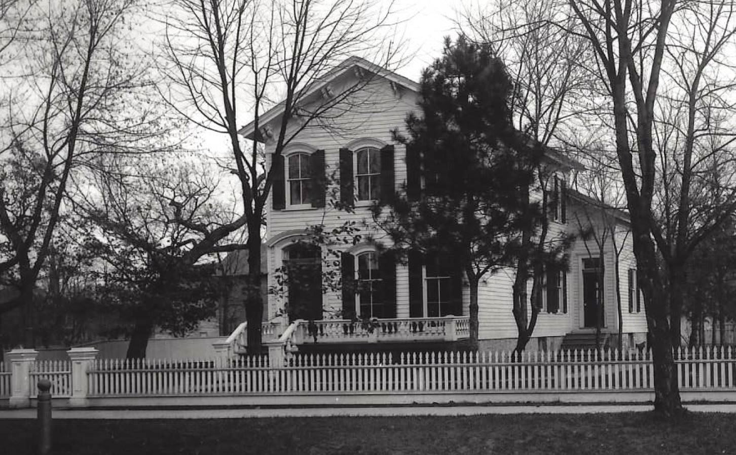 late 1850's or early 1860's oversized privy dug john kent russell residence cast brass tapered rim or dead lock "skeleton key" with large bow